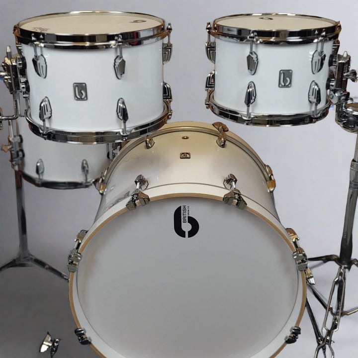 Pre-Owned British Drum Company Legend Club in Picadilly White 20"/10"/12"/14" Kit View Zoom Front