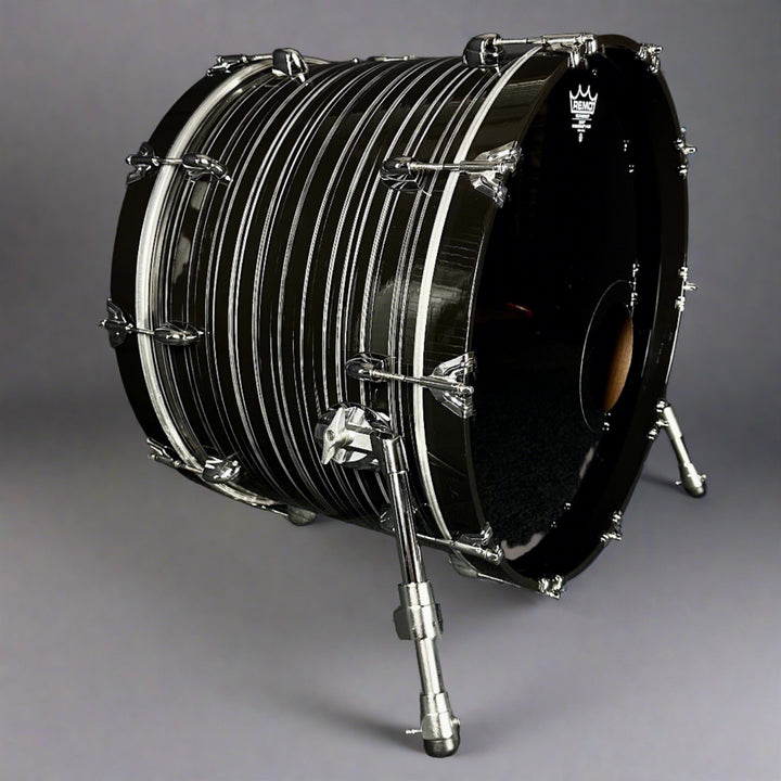 Pre-Owned Yamaha Club Custom Bass Drum in Swirl Black Side View 3 