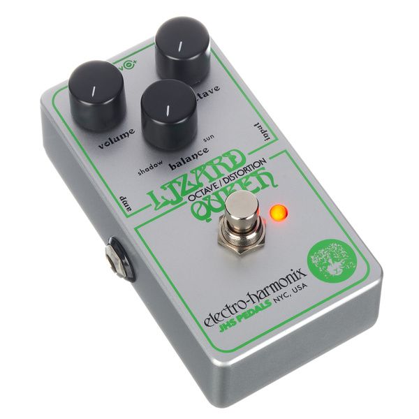 Lizard Queen pedal knobs for volume, octave, and balance
