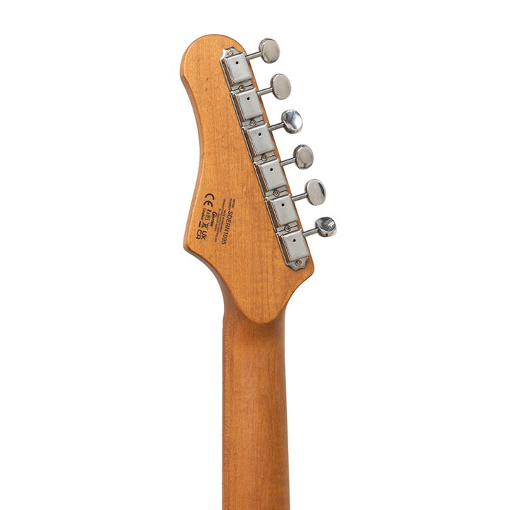 Rear headstock with vintage-style machine heads

