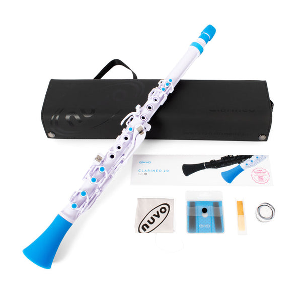 Nuvo Clarineo 2.0 outfit - White with blue trim