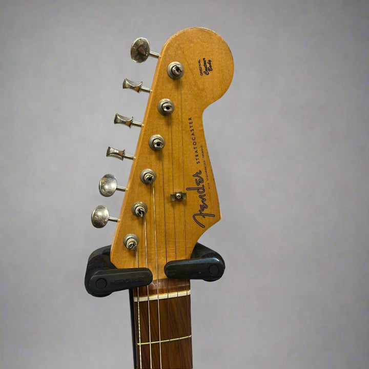 Fender FSR Daphne Blue Strat – Bridge and Tremolo Hardware

