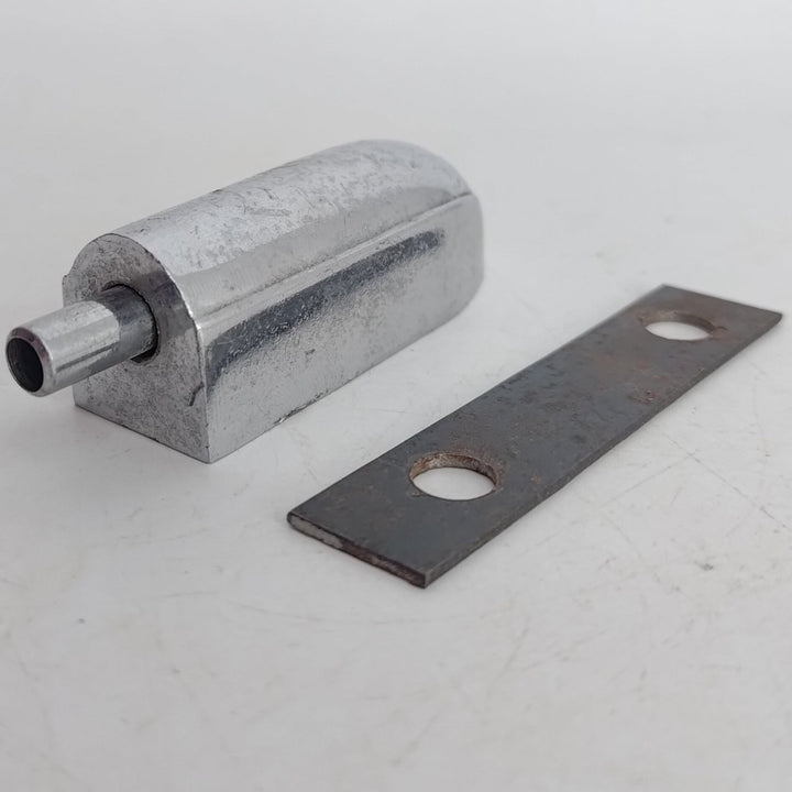 Beverley 1940s 'Bullet' Lug - Missing Fixing Screws - Ev - Entz Music