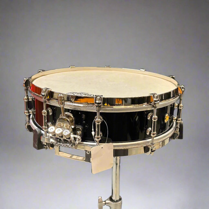 Ex - Display Pearl Philharmonic 14"x 4" 8 - Ply Maple Concert Snare Drum - Piano Black Lacquer (PHP1465N) - Ev - Entz Music