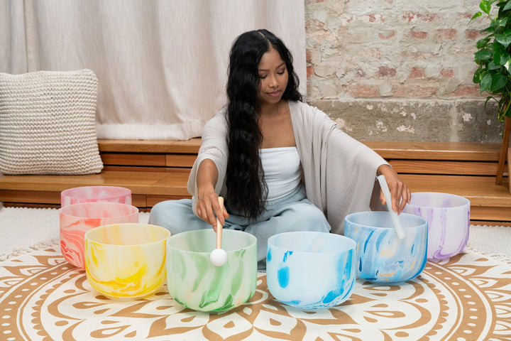 MEINL Sonic Energy Marble Crystal Singing Bowl Chakra Set (7 - Piece) – C4 to B4, 432 Hz Tuning - Ev - Entz Music