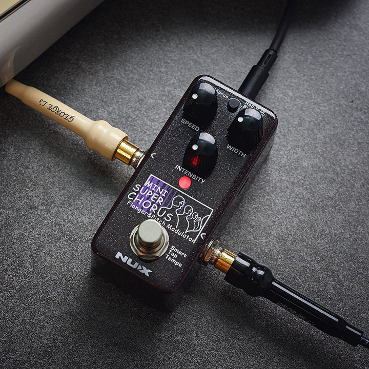 NUX Mini Super Chorus - Flanger Pedal - Ev - Entz Music