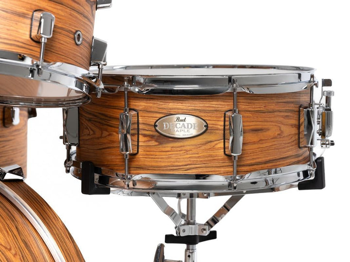 Pearl Decade Maple Artisan Drum Set - Professional 6 - Ply Maple Shells in Satin Caramel Veil Finish (DMPA905C) - Ev - Entz Music