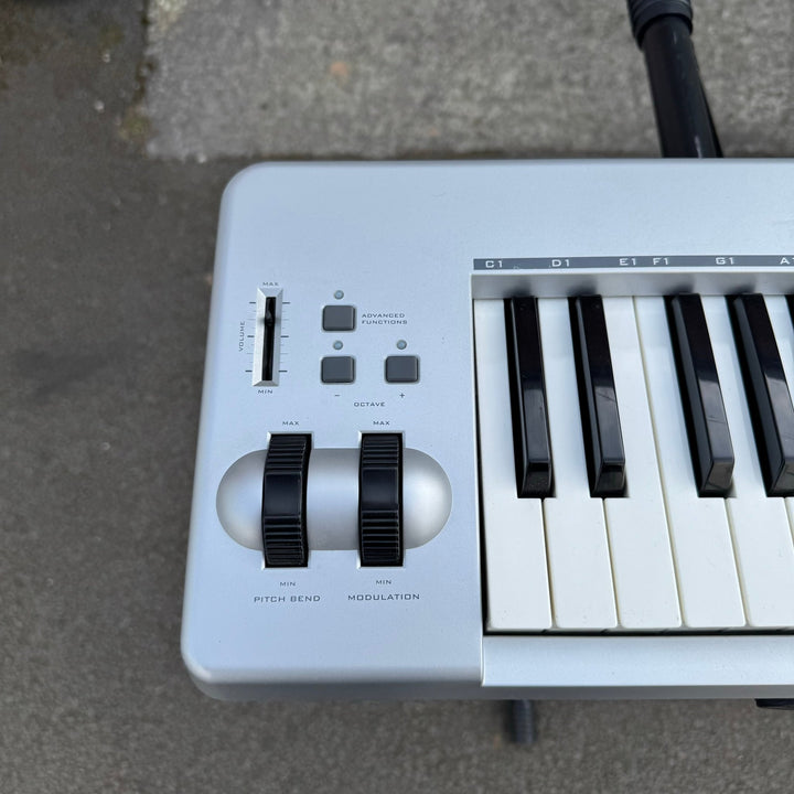 Pre - Owned M - Audio Keystation 61es USB MIDI Controller - Ev - Entz Music