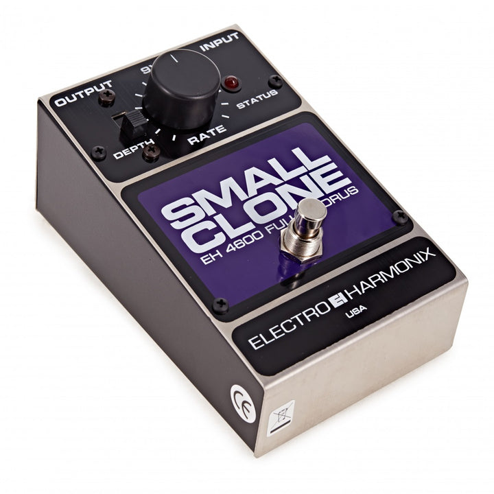 Rate and Depth controls on Small Clone pedal

