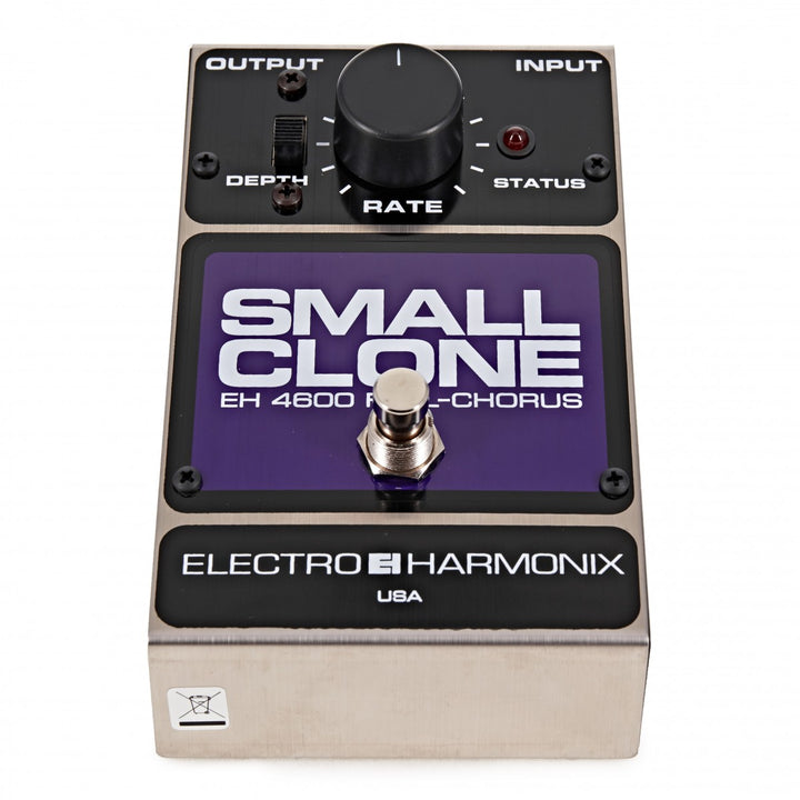 EHX Small Clone analog modulation pedal

