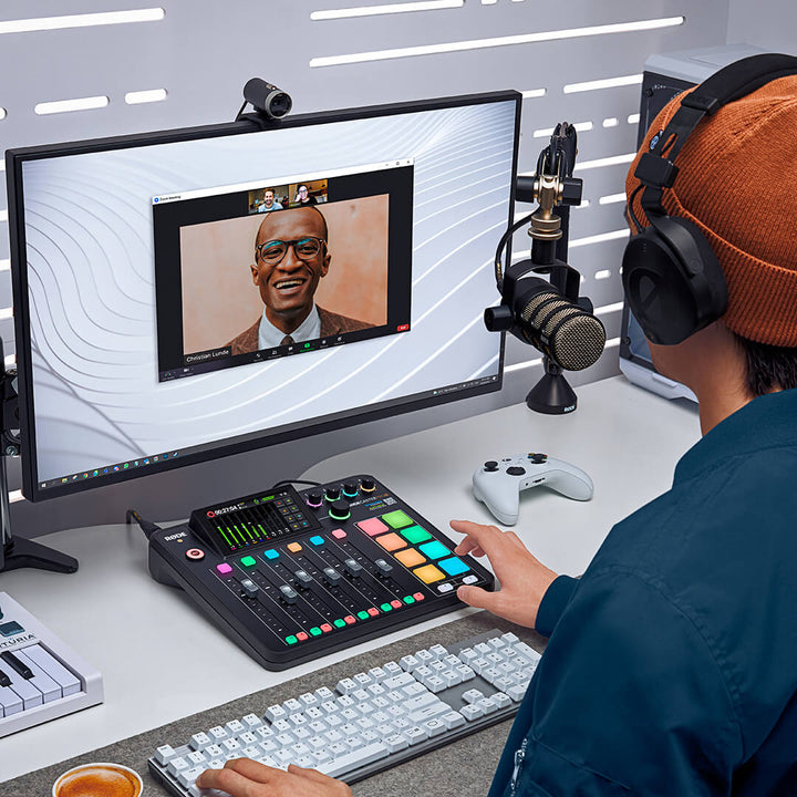 RØDECaster Pro II - Integrated Audio Production Studio - Ev - Entz Music