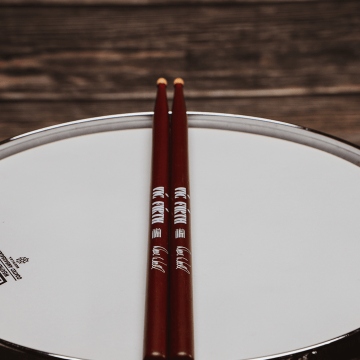 Vic Firth Signature Series Dave Weckl Drumsticks – Premium Hickory Drumsticks with Barrel Tip - Ev - Entz Music