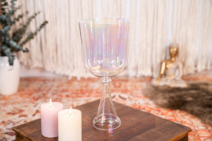 MEINL Sonic Energy Crystal Singing Chalice, 7"/18 cm, Note B3, Clear, Crown Chakra - Ev - Entz Music