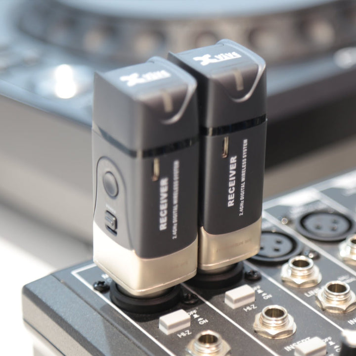Xvive Dual U3 Wireless System for Audio - Ev - Entz Music