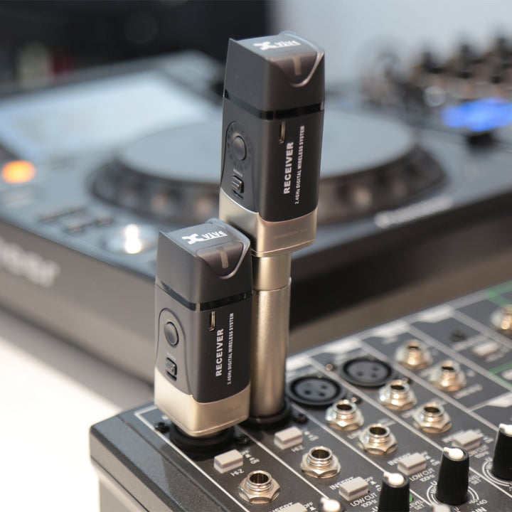 Xvive Dual U3 Wireless System for Audio - Ev - Entz Music